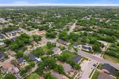 2612 Bishop Street, Fort Worth, TX 76105 - Photo 5