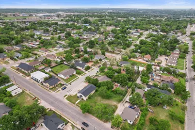 2612 Bishop Street, Fort Worth, TX 76105 - Photo 3