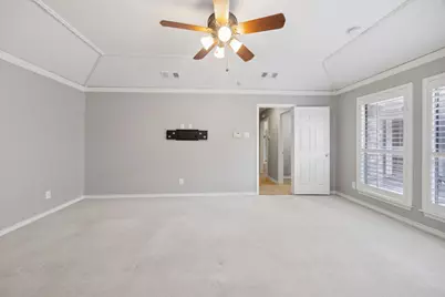 7010 Claybrook Drive, Dallas, TX 75231 - Photo 17