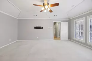 7010 Claybrook Dr, Dallas, TX 75231 - Photo 17