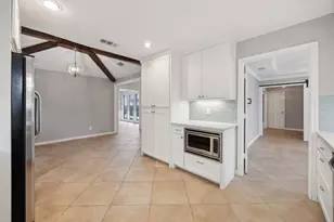 7010 Claybrook Dr, Dallas, TX 75231 - Photo 9