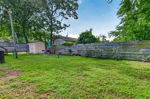21760 Shady Trail Rd, Chandler, TX 75758 - Photo 17