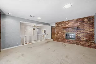 1509 Schumac Ln, Bedford, TX 76022 - Photo 7