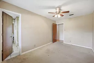 1509 Schumac Ln, Bedford, TX 76022 - Photo 21