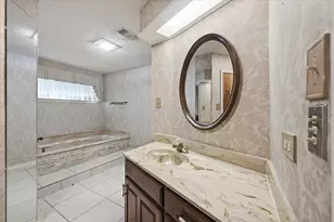 1509 Schumac Ln, Bedford, TX 76022 - Photo 17