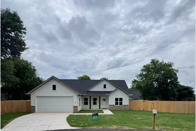 4004 Tahoe Court, Granbury, TX 76048 - Photo 1