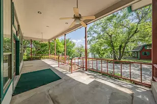 491 Cozy Cove Ct, Chico, TX 76431 - Photo 9