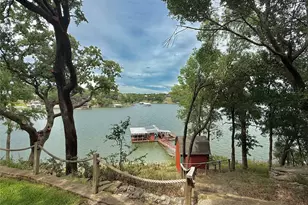491 Cozy Cove Ct, Chico, TX 76431 - Photo 3