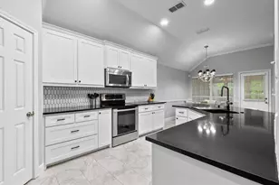 3705 Hickory Bend Trail, McKinney, TX 75071 - Photo 3
