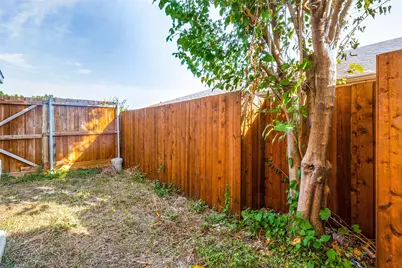 2414 Cordoba Drive, Carrollton, TX 75006 - Photo 25