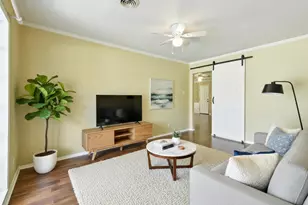 2005 Maplewood Dr, Gainesville, TX 76240 - Photo 11