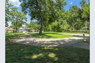 1504 Maple Street, Irving, TX 75060 - Photo 31