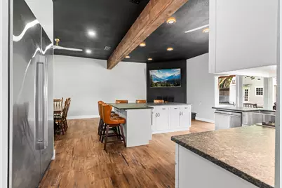 1504 Maple Street, Irving, TX 75060 - Photo 5