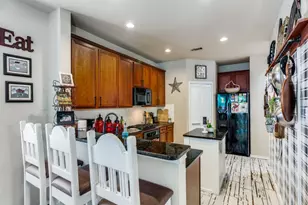 6811 Shore Breeze Ct, Arlington, TX 76016 - Photo 7