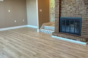 3125 Golden Oak Ct, Farmers Branch, TX 75234 - Photo 7