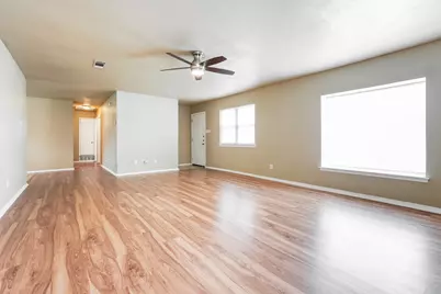 701 E Mission Street, Crowley, TX 76036 - Photo 5