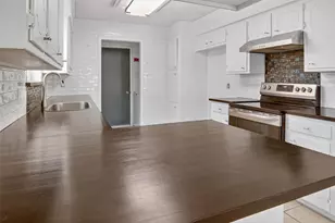 7405 Meadowdale Dr, Watauga, TX 76148 - Photo 11