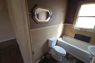 226 W Texas St, Denison, TX 75020 - Photo 7