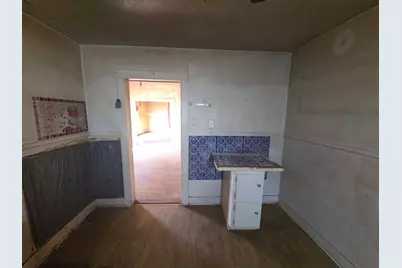 226 W Texas Street, Denison, TX 75020 - Photo 5