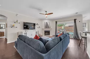 10109 Bent Tree Dr, Rowlett, TX 75089 - Photo 11