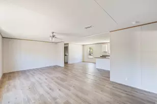 207 Woody Dr, Mabank, TX 75156 - Photo 3