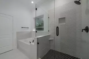 406 Wolfe St, McKinney, TX 75069 - Photo 27