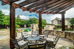 2410 S 2nd St, Waco, TX 76706 - Photo 33