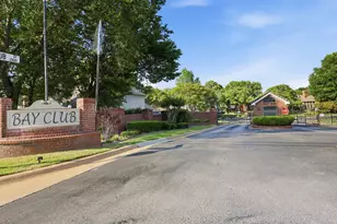 5815 Bay Club Dr, Arlington, TX 76013 - Photo 39