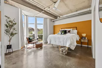 1001 Belleview Street #204, Dallas, TX 75215 - Photo 7