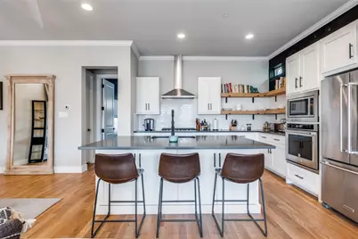 1262 N Prairie Avenue, Dallas, TX 75204 - Photo 1