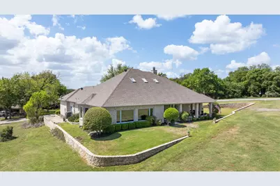 8911 Bontura Road, Granbury, TX 76049 - Photo 35