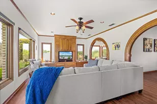 8911 Bontura Rd, Granbury, TX 76049 - Photo 17