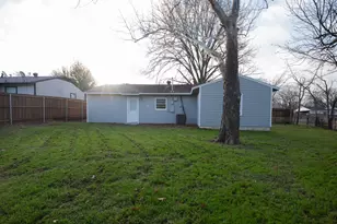 1505 Arbor Ln, Arlington, TX 76010 - Photo 25