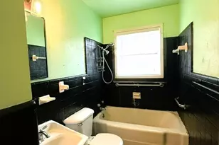 1421 N 9th St, Midlothian, TX 76065 - Photo 17