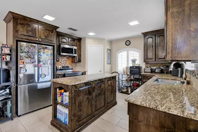 902 Kingsbury Court, Longview, TX 75604 - Photo 13