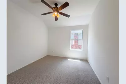 2563 Taos Drive, Grand Prairie, TX 75051 - Photo 13