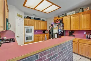 1411 Honeysuckle Ridge Ct, Midlothian, TX 76065 - Photo 11