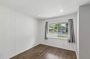 301 N Cottonwood Dr, Richardson, TX 75080 - Photo 11