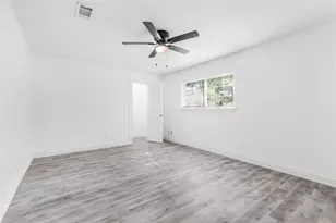 10124 Shayna Dr, Dallas, TX 75217 - Photo 5