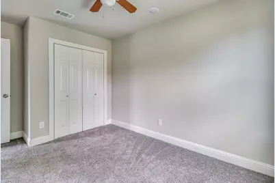 811 W Coffin Street, Denison, TX 75020 - Photo 7