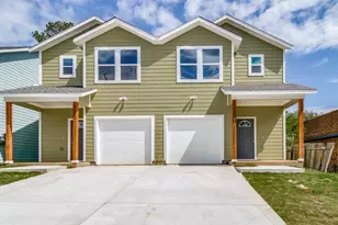 811 W Coffin St, Denison, TX 75020 - Photo 1