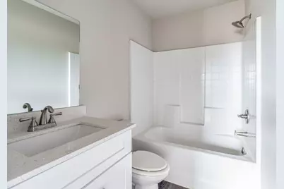 811 W Coffin Street, Denison, TX 75020 - Photo 11