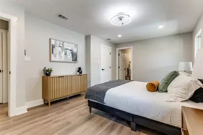 5848 Fursman Avenue, Fort Worth, TX 76114 - Photo 13