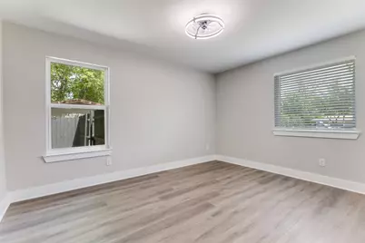 5848 Fursman Avenue, Fort Worth, TX 76114 - Photo 15