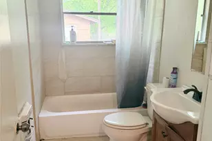 330 24th St NW, Paris, TX 75460 - Photo 9