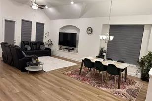 7032 Mapleshade Way, Little Elm, TX 76227 - Photo 9