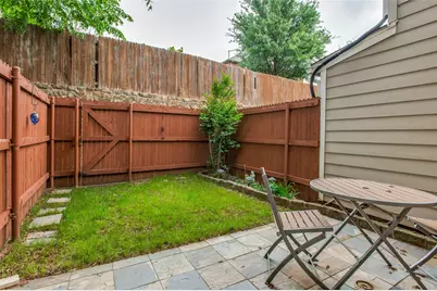 22 Abbey Road, Euless, TX 76039 - Photo 17