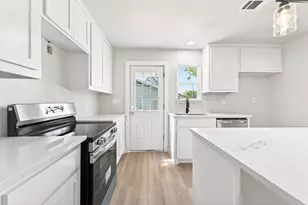 247 Wells St, Emory, TX 75440 - Photo 7