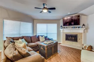 9800 Old Field Dr, McKinney, TX 75072 - Photo 11