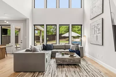 3528 Hathaway Court, Irving, TX 75062 - Photo 3